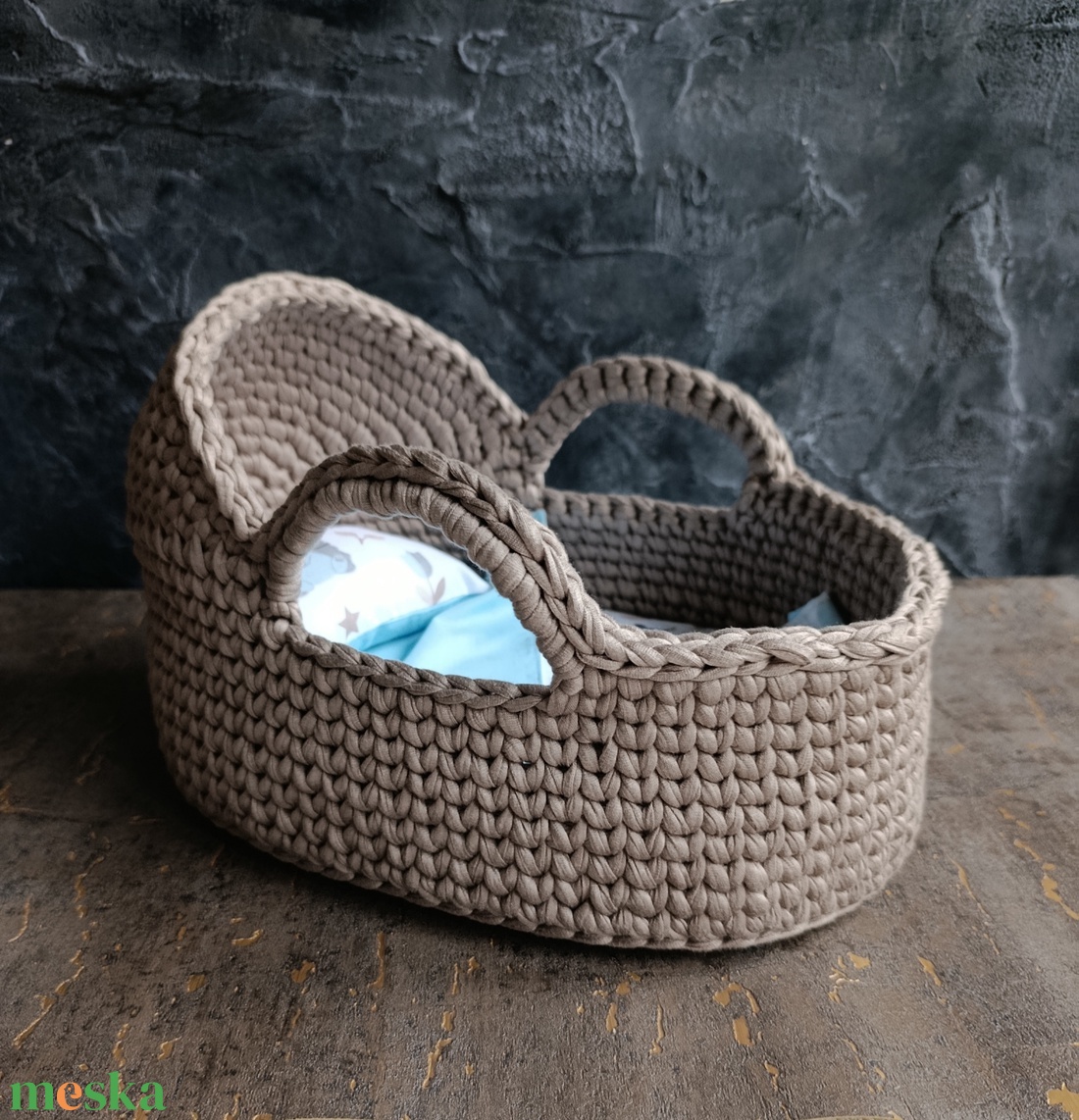 Játék mózeskosár + ágyneműszett  - játék & sport - baba & babaház - játékbaba, babakellék - Meska.hu