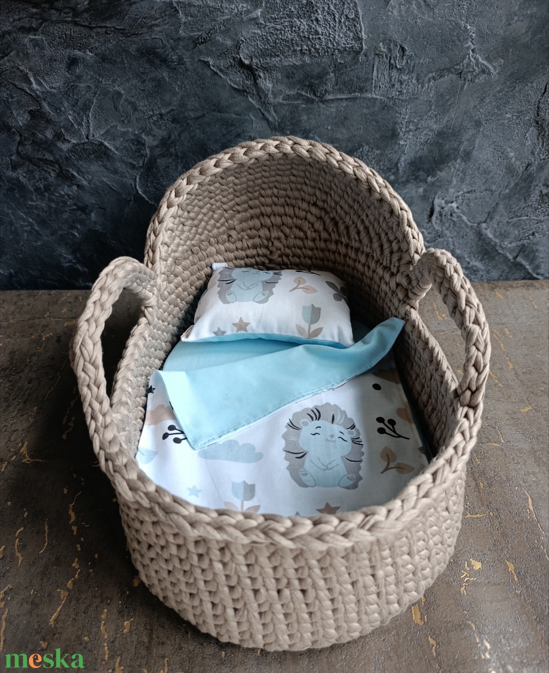 Játék mózeskosár + ágyneműszett  - játék & sport - baba & babaház - játékbaba, babakellék - Meska.hu