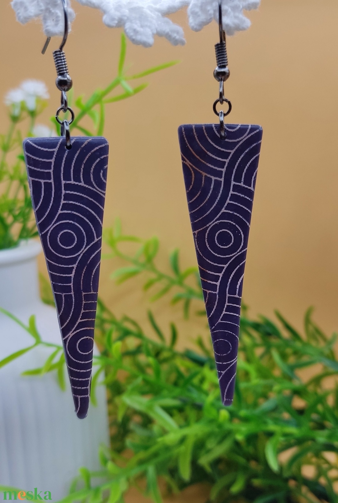 Tied a választás (háromszög vagy négyszög) - ékszer - fülbevaló - lógó fülbevaló - Meska.hu Tied a választás (háromszög vagy négyszög) - ékszer - fülbevaló - lógó fülbevaló - Meska.hu