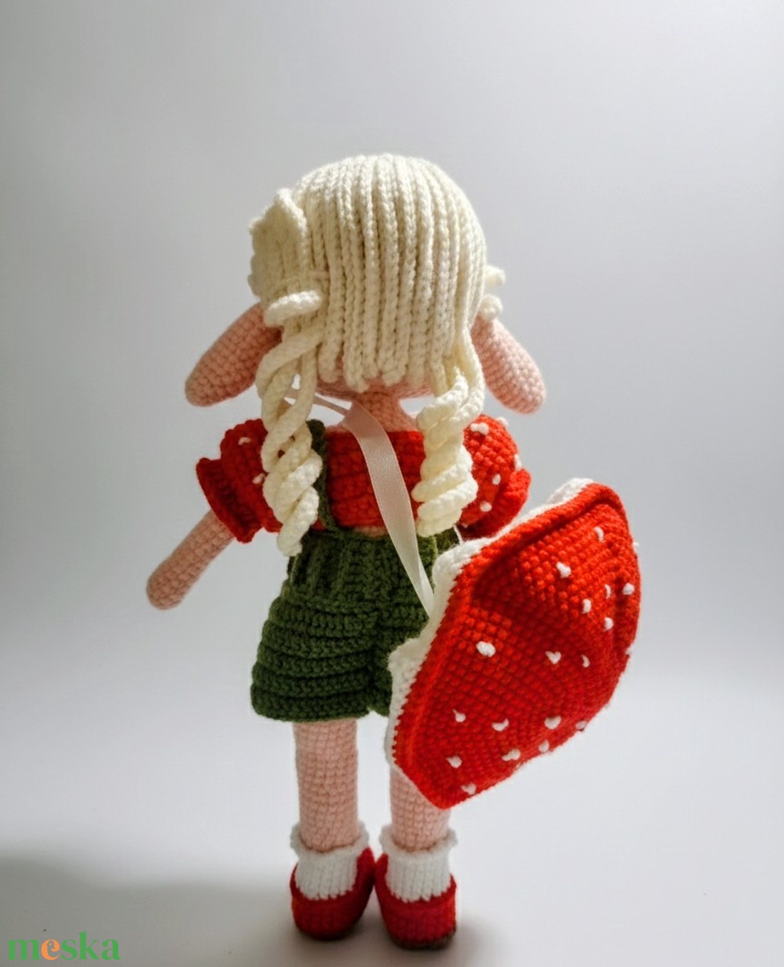 Erdei manólány -  - Meska.hu