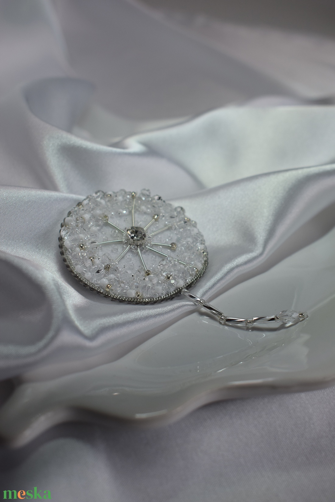 Pitypang bross - ékszer - kitűző és bross - kitűző - Meska.hu Pitypang bross - ékszer - kitűző és bross - kitűző - Meska.hu