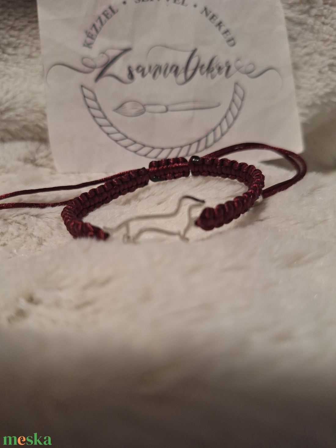 -Tacsi-Makramé karkötő fém dísszel - ékszer - karkötő - fonott karkötő - Meska.hu