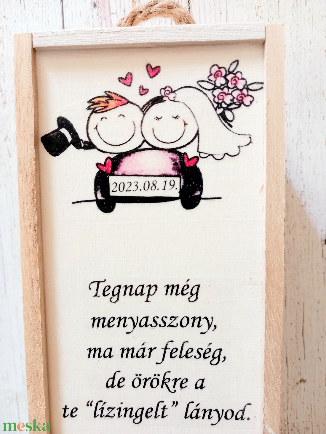 Tegnap még menyasszonyos bortartó - esküvő - emlék & ajándék - szülőköszöntő ajándék - Meska.hu Tegnap még menyasszonyos bortartó - esküvő - emlék & ajándék - szülőköszöntő ajándék - Meska.hu