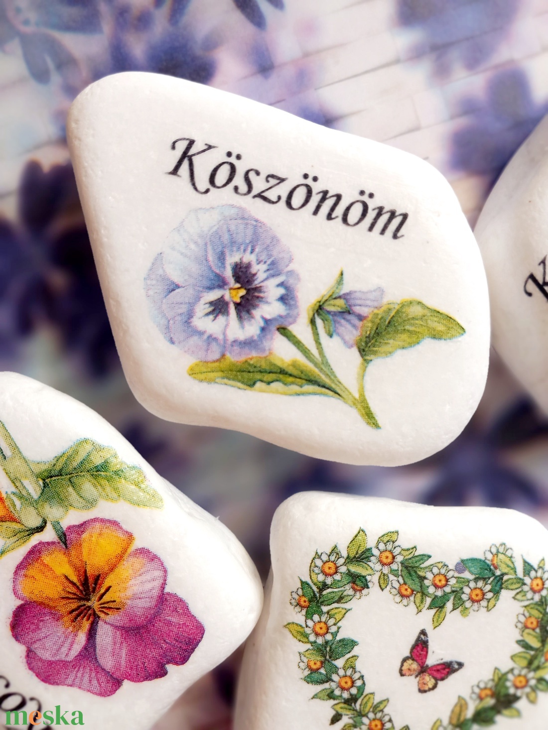 Köszönöm kő - otthon & életmód - dekoráció - asztal és polc dekoráció - kavics & kő - Meska.hu Köszönöm kő - otthon & életmód - dekoráció - asztal és polc dekoráció - kavics & kő - Meska.hu