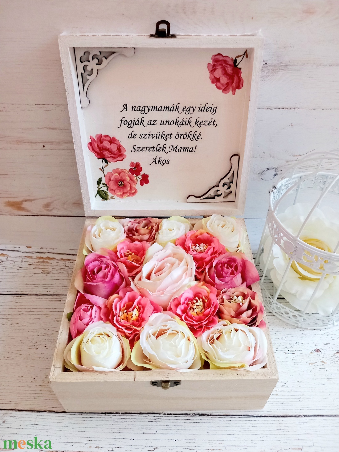 Mama vintage köszönetajándék virágos ládika - otthon & életmód - dekoráció - asztal és polc dekoráció - asztaldísz - Meska.hu Mama vintage köszönetajándék virágos ládika - otthon & életmód - dekoráció - asztal és polc dekoráció - asztaldísz - Meska.hu
