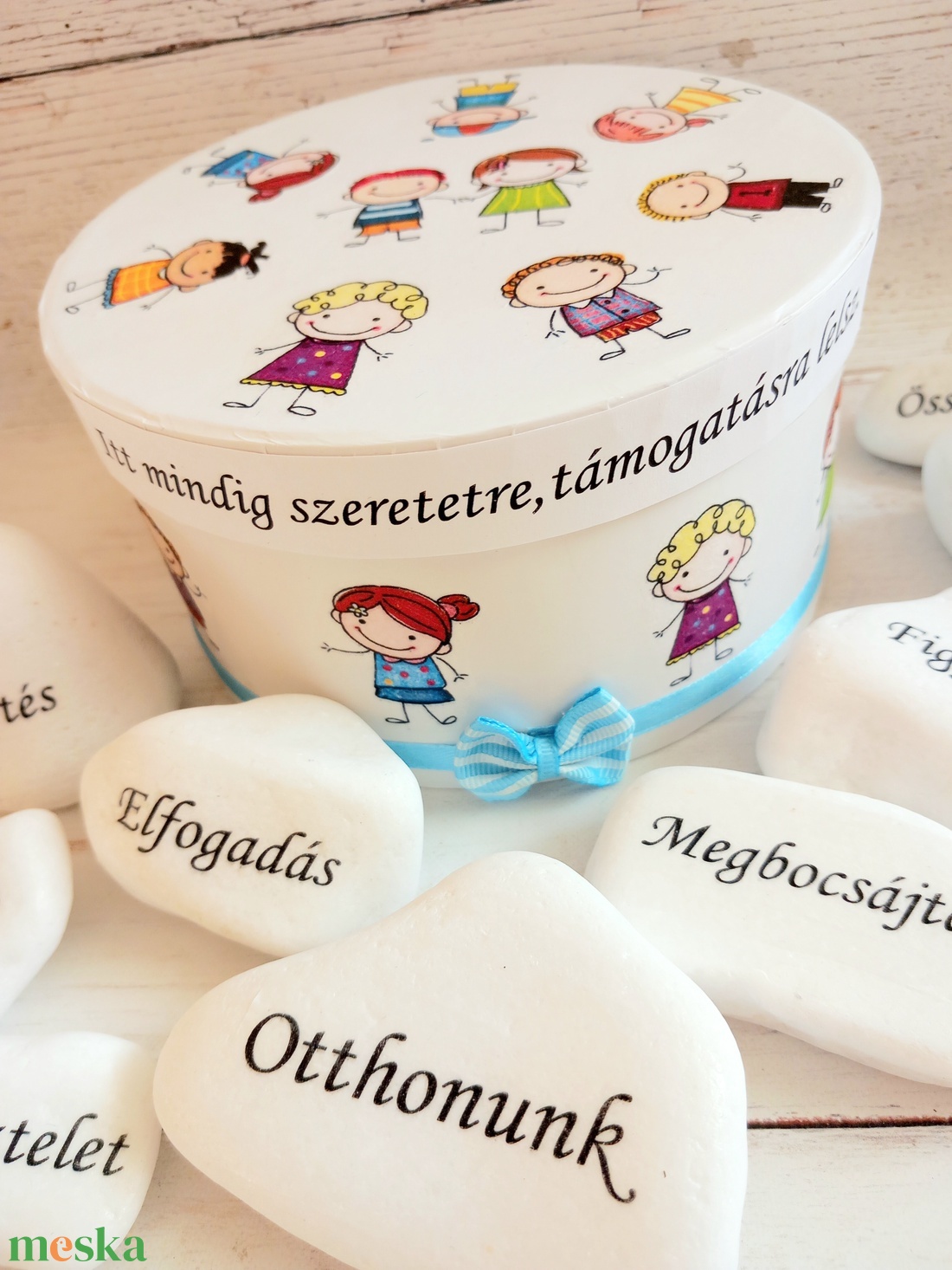 Motivációs kö garnitúra díszdobozban - otthon & életmód - dekoráció - asztal és polc dekoráció - kavics & kő - Meska.hu Motivációs kö garnitúra díszdobozban - otthon & életmód - dekoráció - asztal és polc dekoráció - kavics & kő - Meska.hu