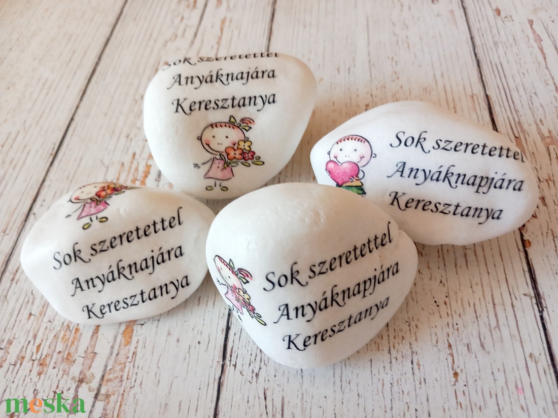 Anyáknapi kő - otthon & életmód - dekoráció - asztal és polc dekoráció - kavics & kő - Meska.hu Anyáknapi kő - otthon & életmód - dekoráció - asztal és polc dekoráció - kavics & kő - Meska.hu