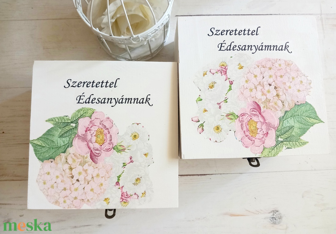 Ekrű ládika szeretet köszönőajándék párban - esküvő - emlék & ajándék - szülőköszöntő ajándék - Meska.hu Ekrű ládika szeretet köszönőajándék párban - esküvő - emlék & ajándék - szülőköszöntő ajándék - Meska.hu