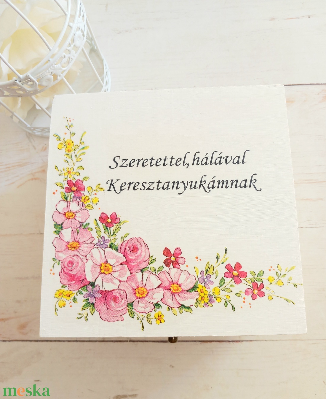 Keresztanyukás köszönetajándék virágos ládika - esküvő - emlék & ajándék - köszönőajándék - Meska.hu Keresztanyukás köszönetajándék virágos ládika - esküvő - emlék & ajándék - köszönőajándék - Meska.hu