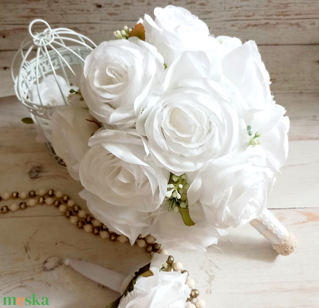 Akciós!Luxus menyasszonyi csokor és kitüző Akciós!Keresi igazi menyasszonyát - esküvő - menyasszonyi- és dobócsokor - Meska.hu