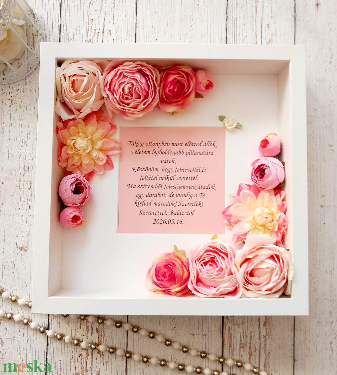 Rózsaszin felhő képkeret - esküvő - emlék & ajándék - szülőköszöntő ajándék - Meska.hu