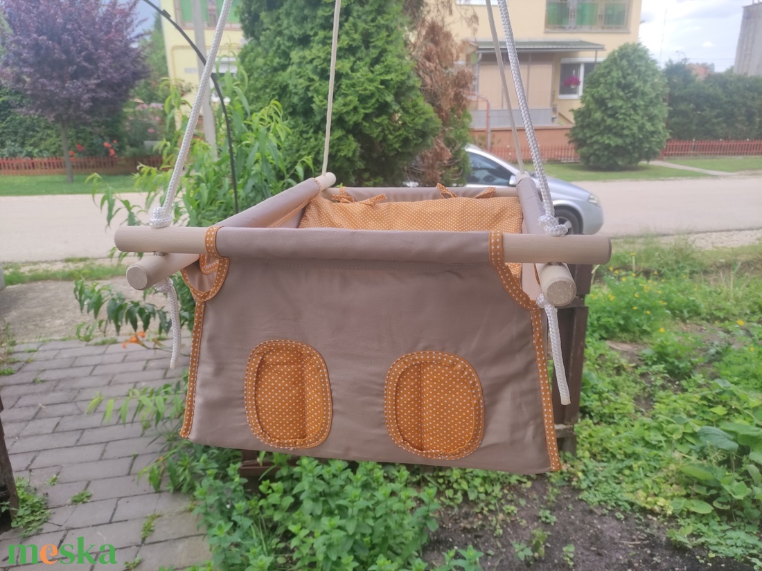 100 % pamut drapp -napsárga pöttyös hinta - játék & sport - hinta & kerti játék - Meska.hu 100 % pamut drapp -napsárga pöttyös hinta - játék & sport - hinta & kerti játék - Meska.hu