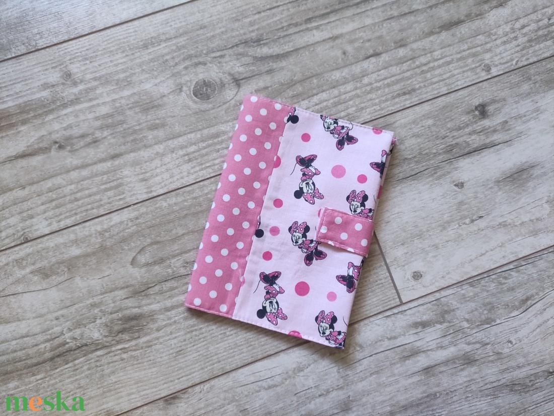 Egészségügyi kiskönyv borító Mennie  - otthon & életmód - papír, írószer - egészségügyi kiskönyv borító - Meska.hu