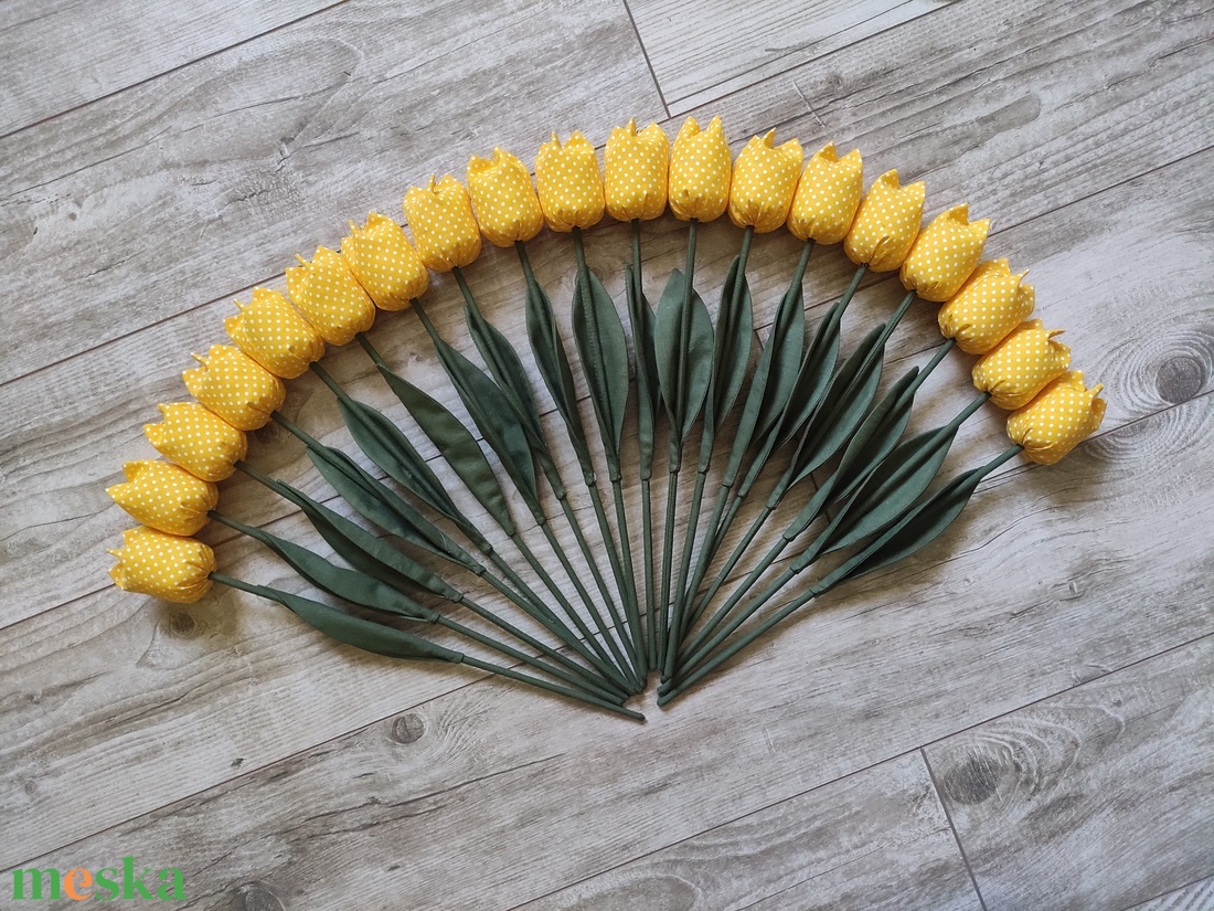 Textil tulipán sárga - otthon & életmód - dekoráció - asztal és polc dekoráció - asztaldísz - Meska.hu Textil tulipán sárga - otthon & életmód - dekoráció - asztal és polc dekoráció - asztaldísz - Meska.hu