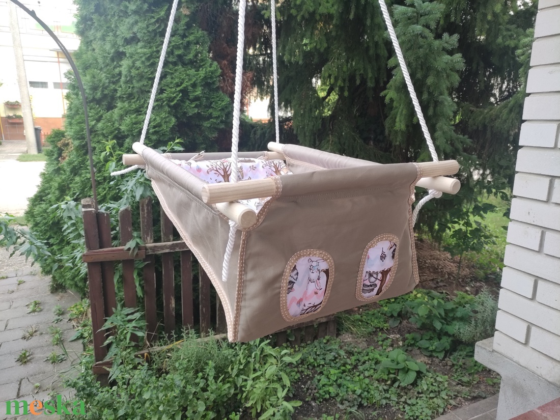 100 % pamut drapp -erdei mintás hinta - játék & sport - hinta & kerti játék - Meska.hu 100 % pamut drapp -erdei mintás hinta - játék & sport - hinta & kerti játék - Meska.hu