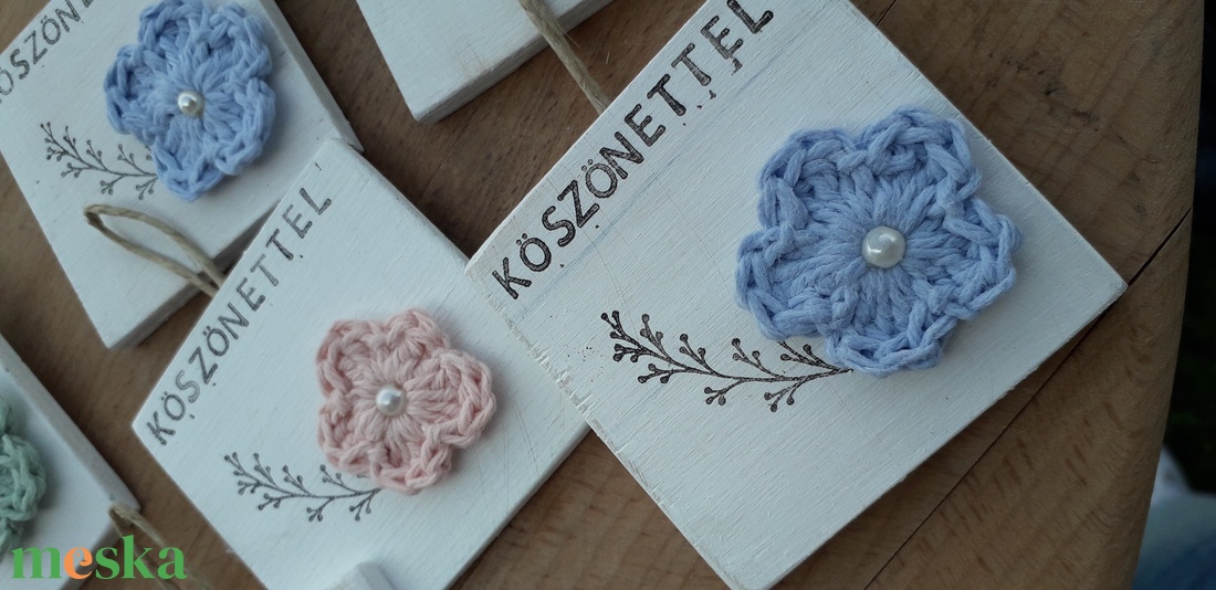 Köszönettel feliratú ajándék tanároknak, dadusoknak - otthon & életmód - dekoráció - Meska.hu Köszönettel feliratú ajándék tanároknak, dadusoknak - otthon & életmód - dekoráció - Meska.hu