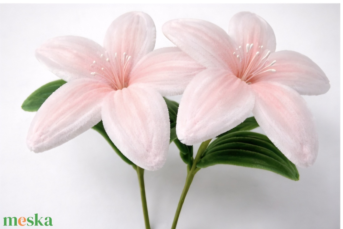 Zsenília liliom - otthon & életmód - virágdekoráció - virágok - virágcsokor - Meska.hu