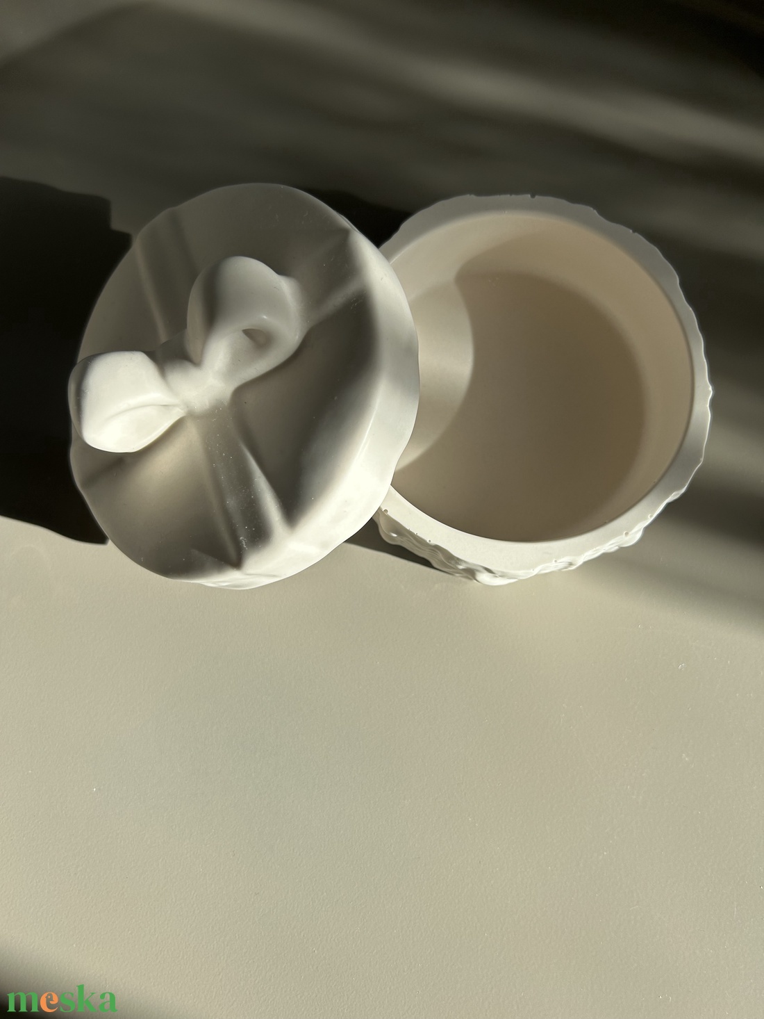 Masnis tetejű tároló - otthon & életmód - dekoráció - dísztárgy - Meska.hu