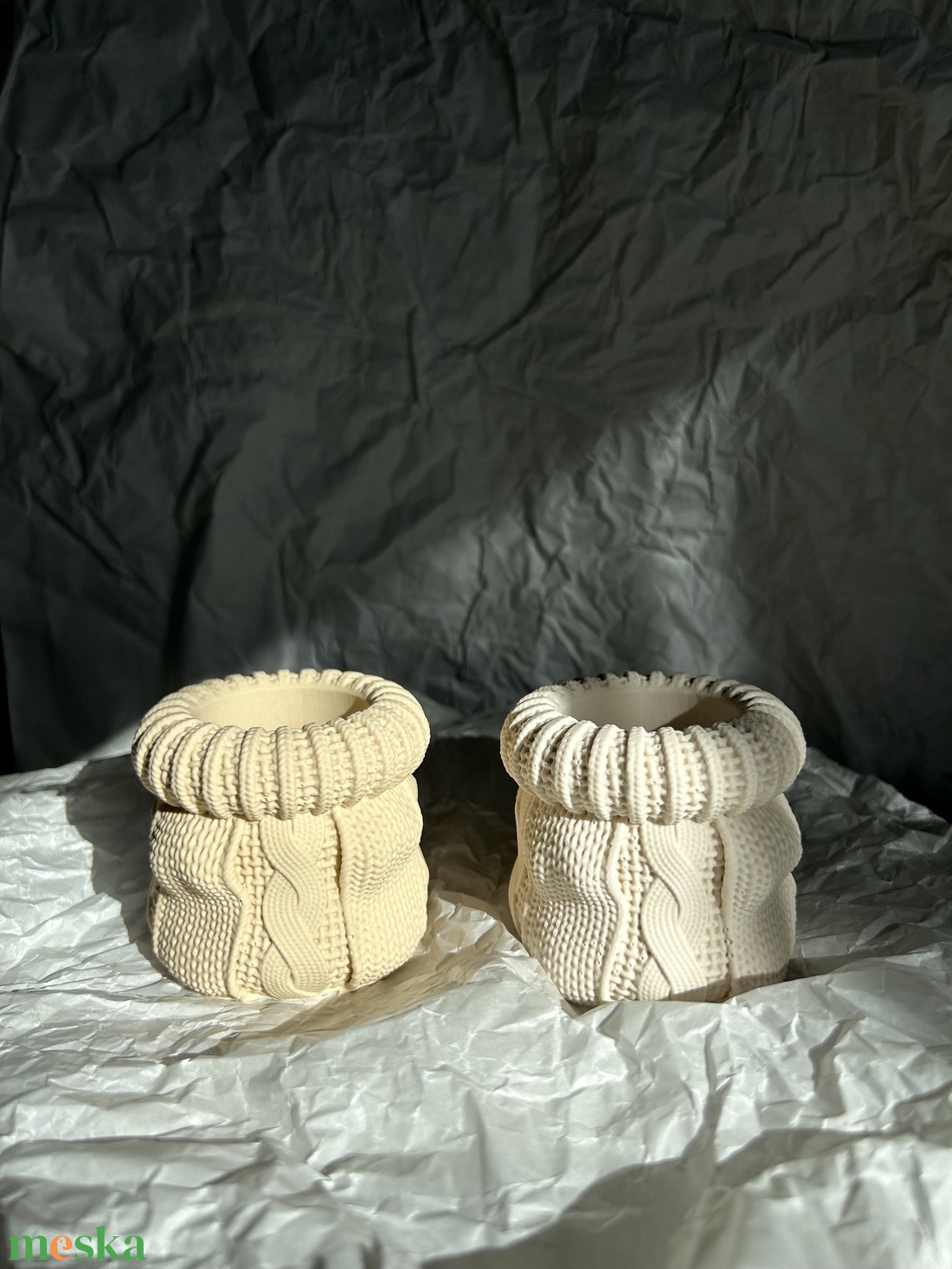 Kötött pulcsis tároló - otthon & életmód - dekoráció - dísztárgy - Meska.hu