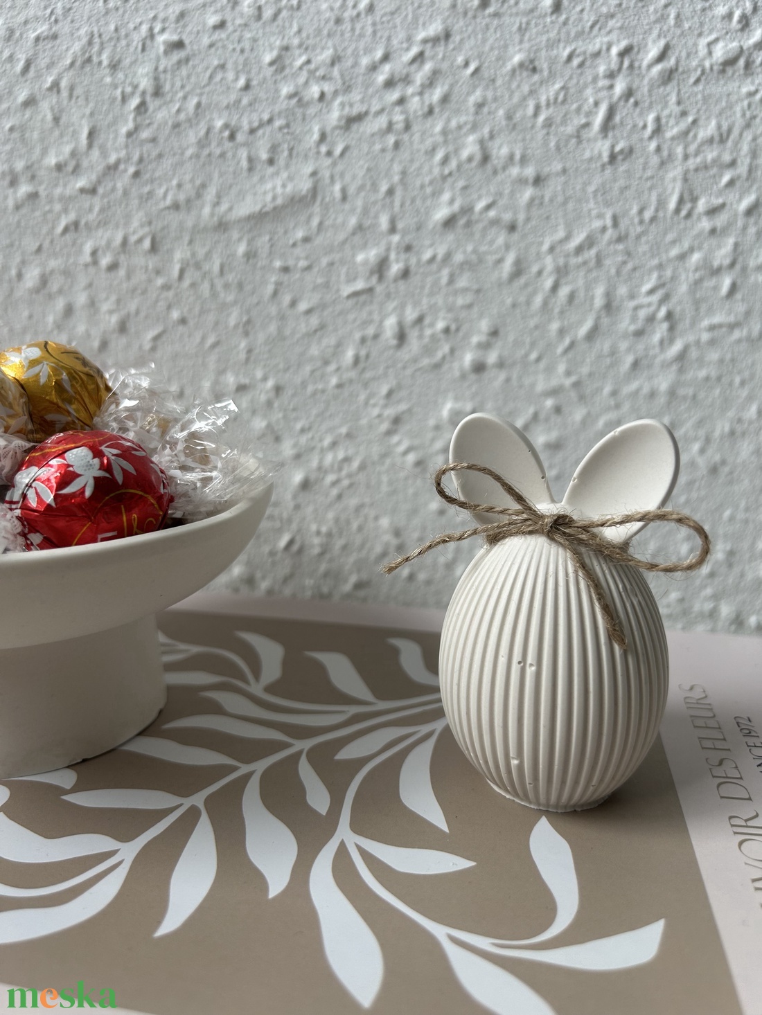 Nyuszifüles csíkos tojás - otthon & életmód - dekoráció - dísztárgy - Meska.hu