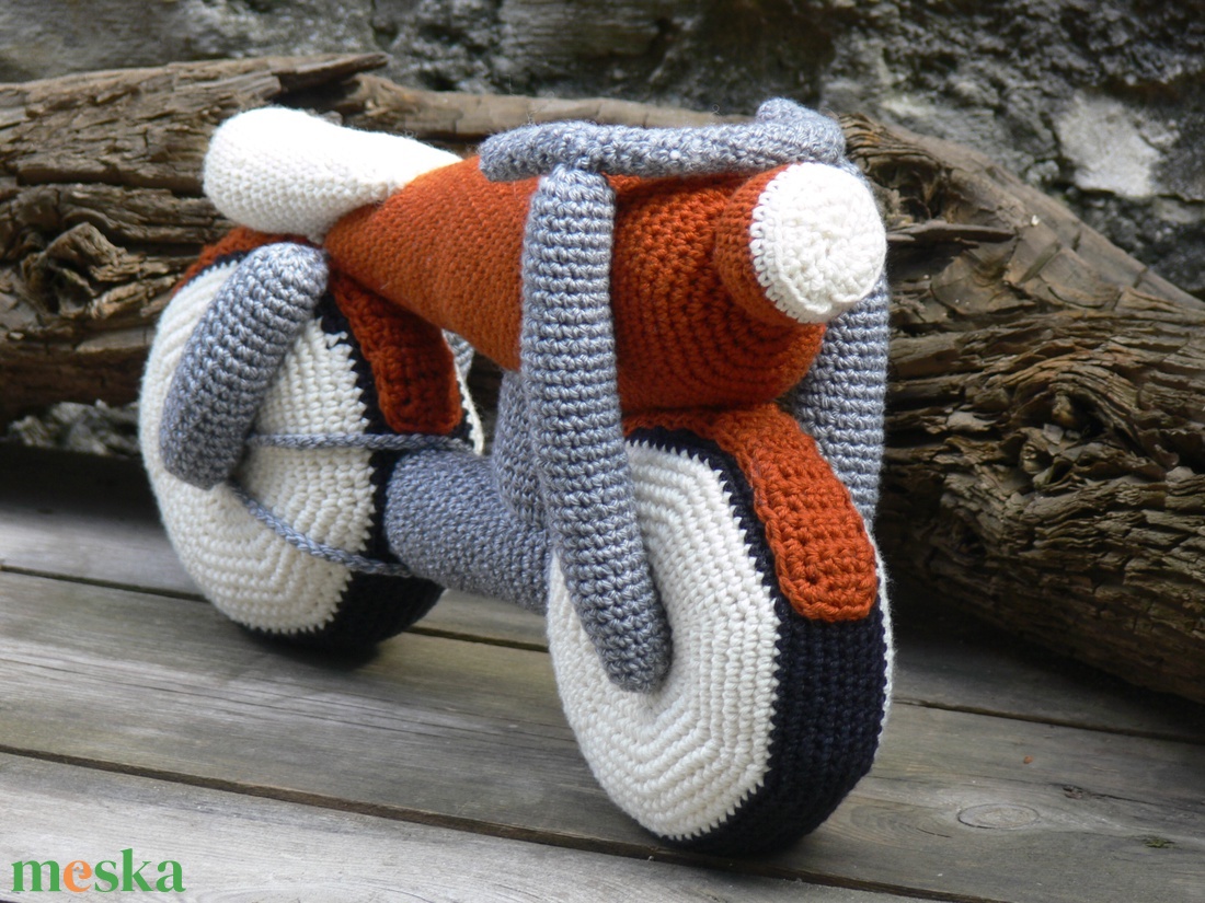 Horgolt motor horgolási leírás - diy (csináld magad) - szabásminta, útmutató - horgolási minta - Meska.hu Horgolt motor horgolási leírás - diy (csináld magad) - szabásminta, útmutató - horgolási minta - Meska.hu