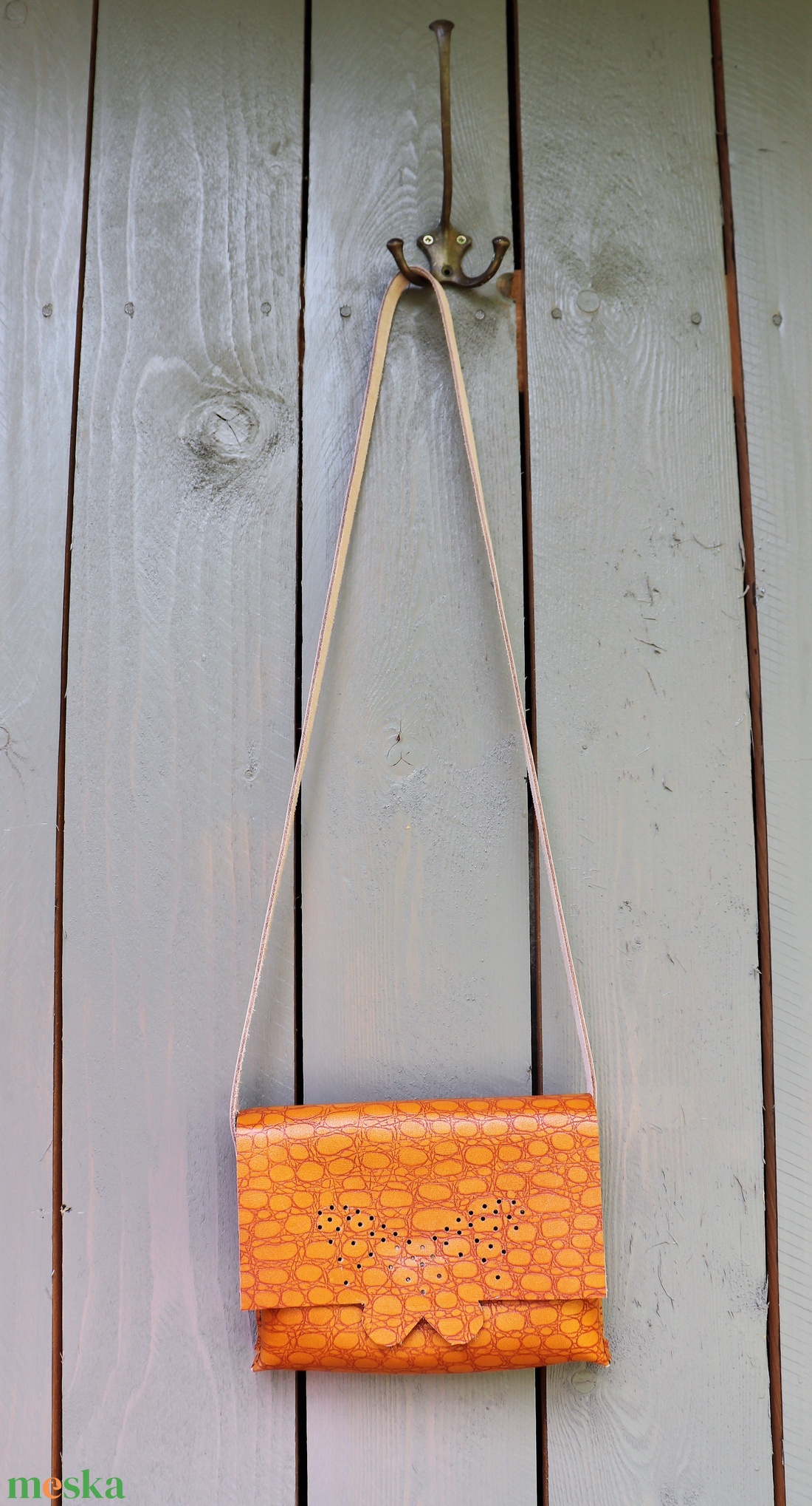 Válltáska - retro bőr - táska & tok - kézitáska & válltáska - vállon átvethető táska - Meska.hu