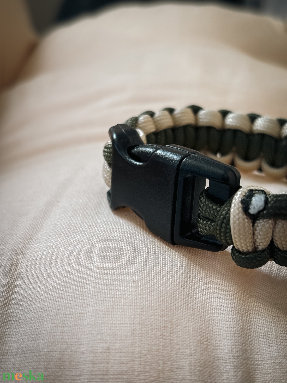 Paracord karkötő - ékszer - karkötő - fonott karkötő - Meska.hu