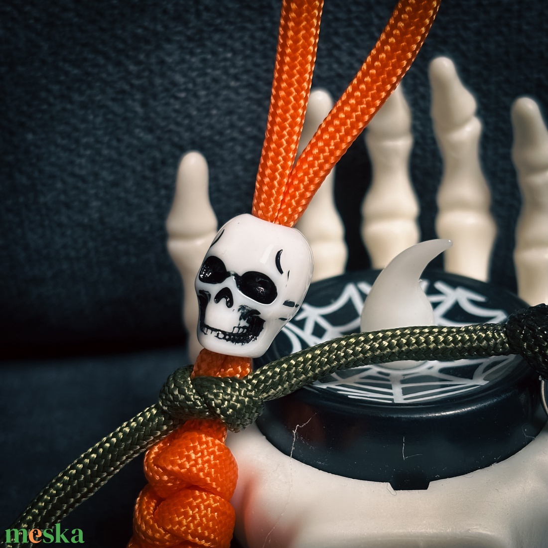 SkeleCord - táska & tok - kulcstartó & táskadísz - kulcstartó - Meska.hu SkeleCord - táska & tok - kulcstartó & táskadísz - kulcstartó - Meska.hu