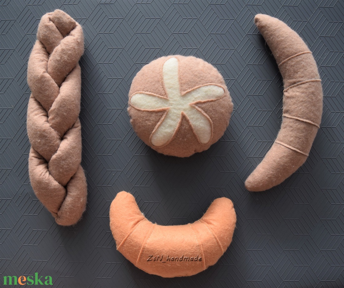 Filc pékáru - játék & sport - szerepjáték - Meska.hu Filc pékáru - játék & sport - szerepjáték - Meska.hu