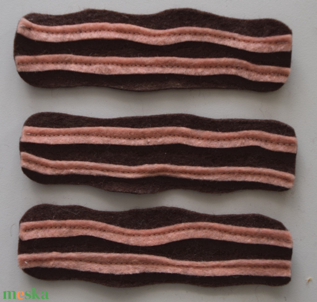 Gyapjúfilc bacon - játék & sport - szerepjáték - Meska.hu