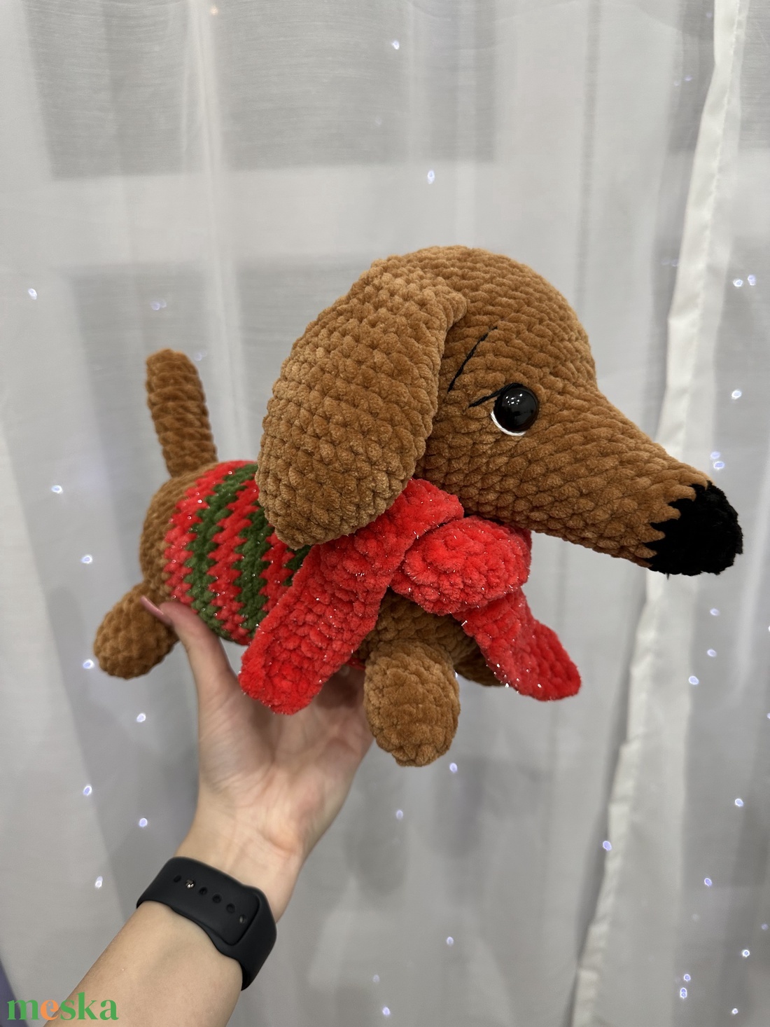 Horgolt tacskó plüss - játék & sport - plüssállat & játékfigura - kutya - Meska.hu