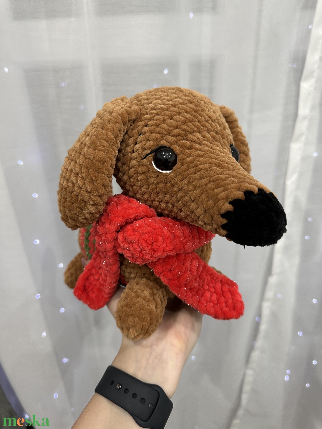 Horgolt tacskó plüss - játék & sport - plüssállat & játékfigura - kutya - Meska.hu