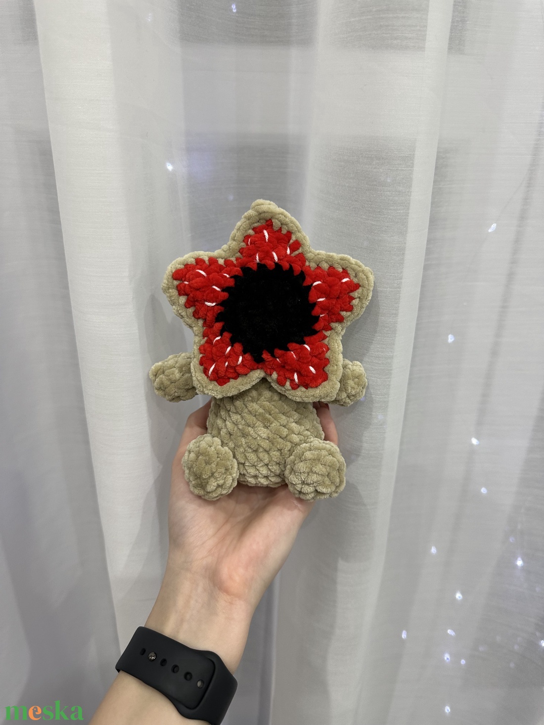 Horgolt Demogorgon Plüss - játék & sport - plüssállat & játékfigura - más figura - Meska.hu