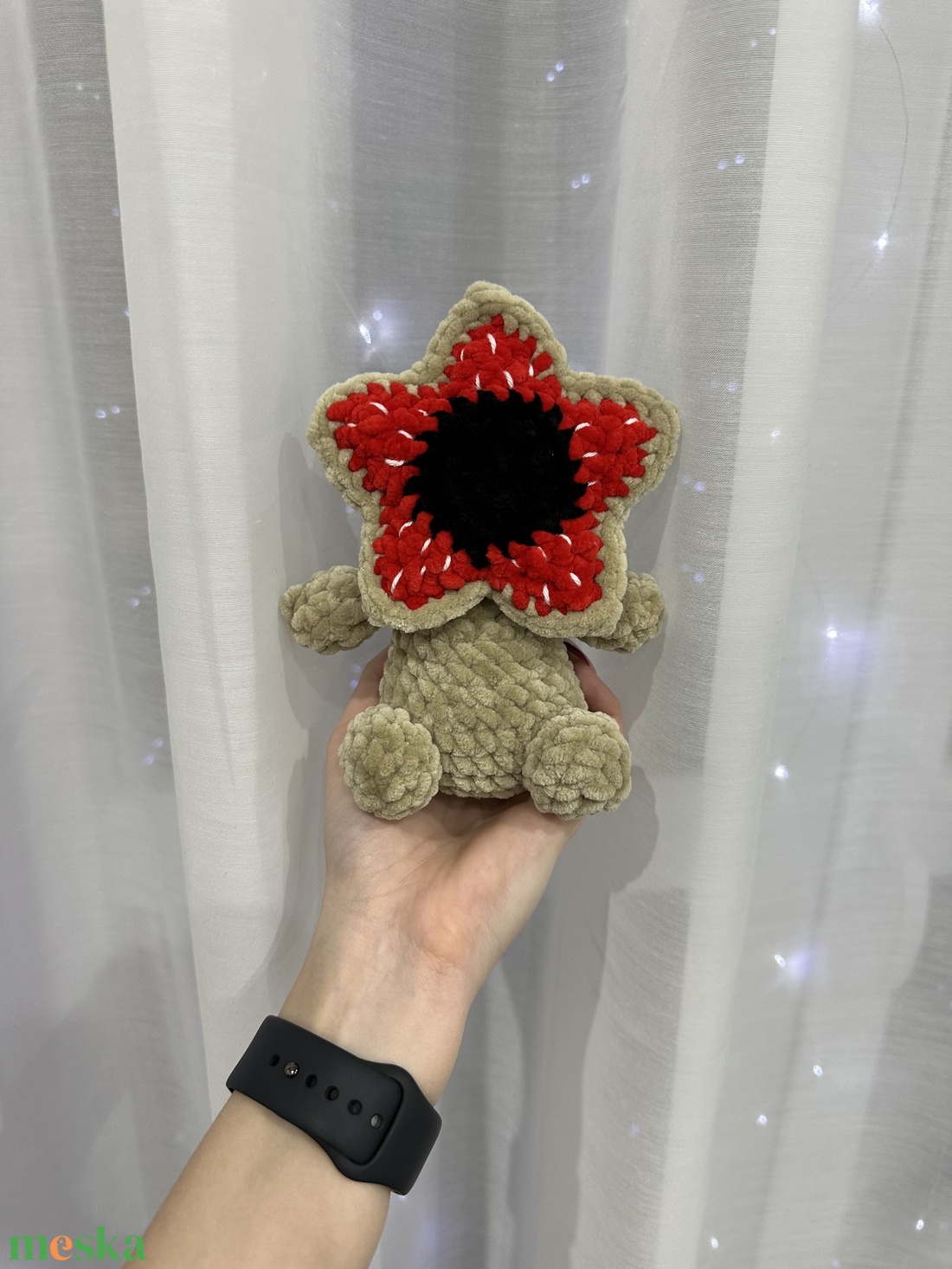 Horgolt Demogorgon Plüss - játék & sport - plüssállat & játékfigura - más figura - Meska.hu