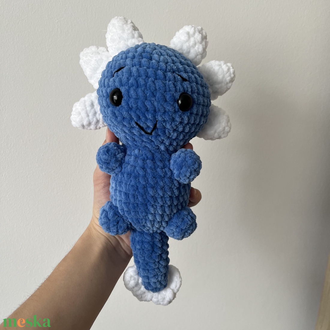 Horgolt kék axolotl plüss - játék & sport - plüssállat & játékfigura - más figura - Meska.hu Horgolt kék axolotl plüss - játék & sport - plüssállat & játékfigura - más figura - Meska.hu