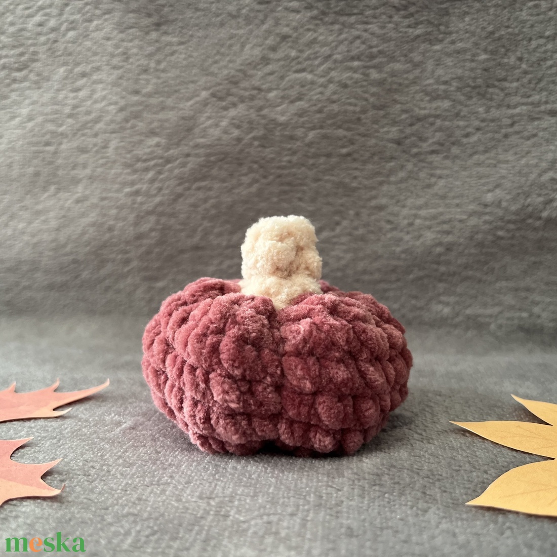 Horgolt tök mályva - kellékek & szerszámok - dekorációs kellékek - őszi dekor - őszi dekortök - Meska.hu