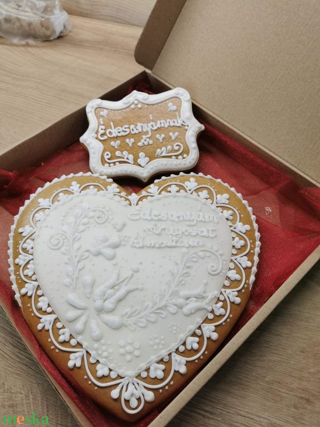 Mézeskalács szív Anyák napjára - otthon & életmód - dekoráció - dísztárgy - Meska.hu Mézeskalács szív Anyák napjára - otthon & életmód - dekoráció - dísztárgy - Meska.hu