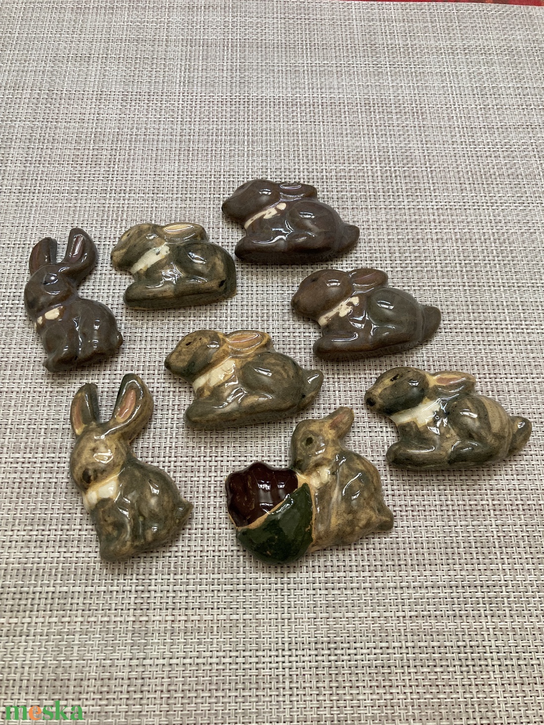 Nyuszis hűtőmágnes  - kellékek & szerszámok - díszíthető tárgyak - kerámia - Meska.hu