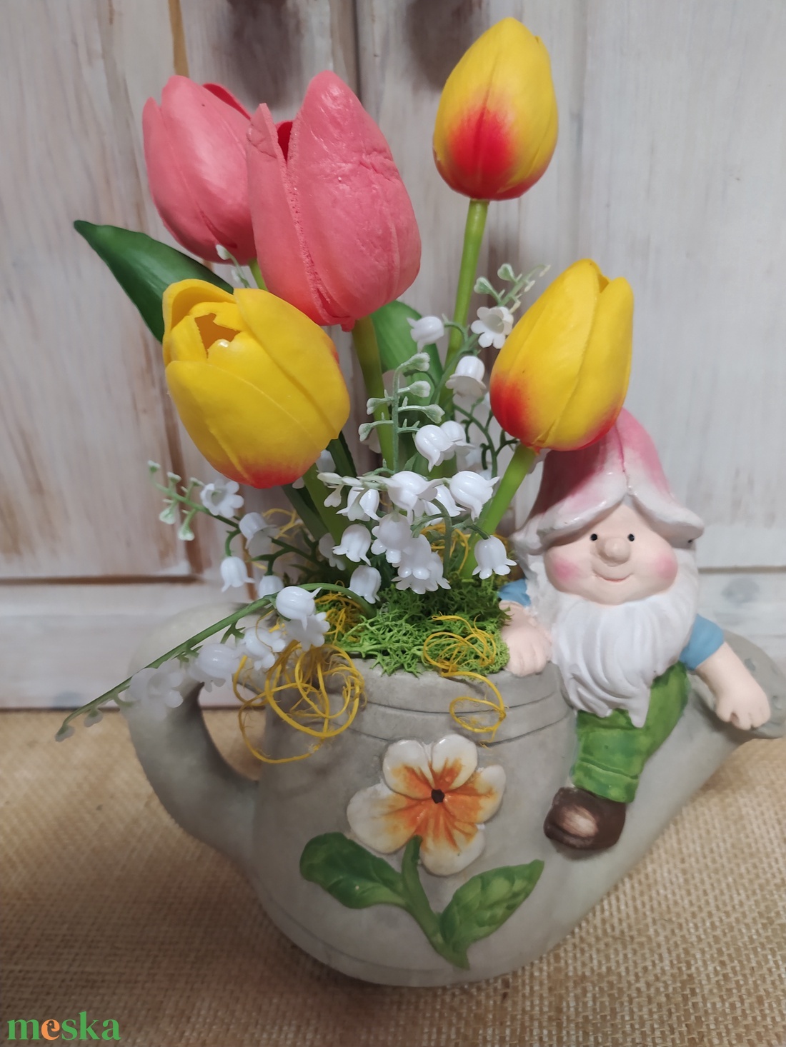 Tulipánok locsolókannában - otthon & életmód - dekoráció - virágdísz és tartó - váza - Meska.hu Tulipánok locsolókannában - otthon & életmód - dekoráció - virágdísz és tartó - váza - Meska.hu