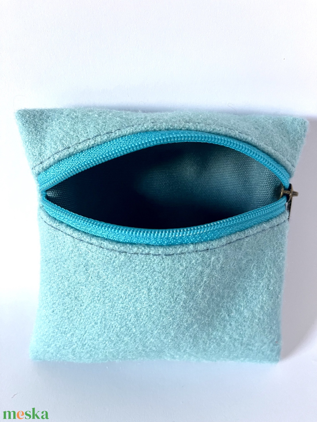 Kék gyapjú pénztárca - táska & tok - pénztárca & más tok - aprópénztartó - Meska.hu