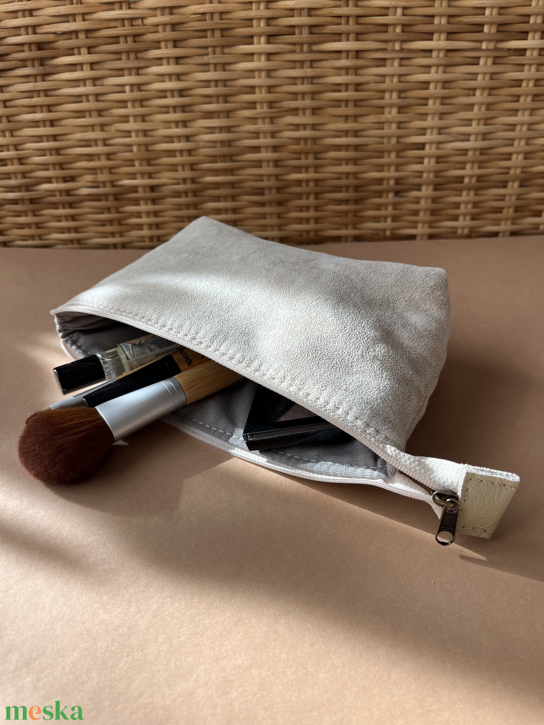 Krém színű sminkes neszesszer táska - táska & tok - neszesszer - Meska.hu