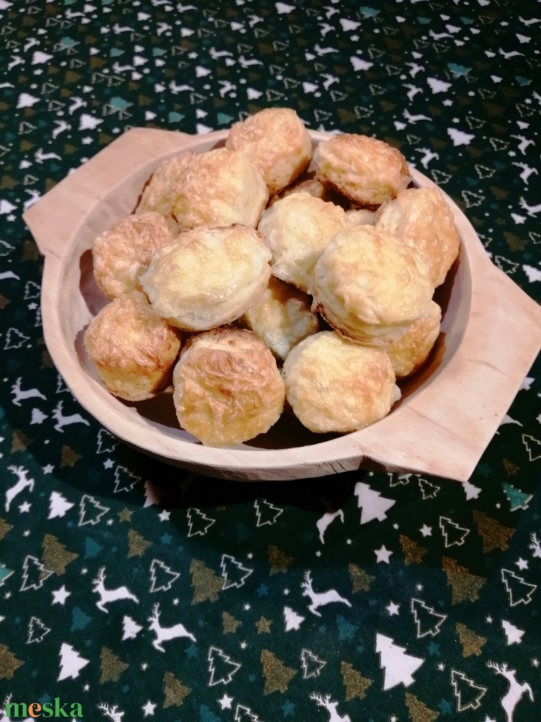 kézzel vájt fa tál - otthon & életmód - konyhafelszerelés, tálalás - tálalás - kínálótál - Meska.hu