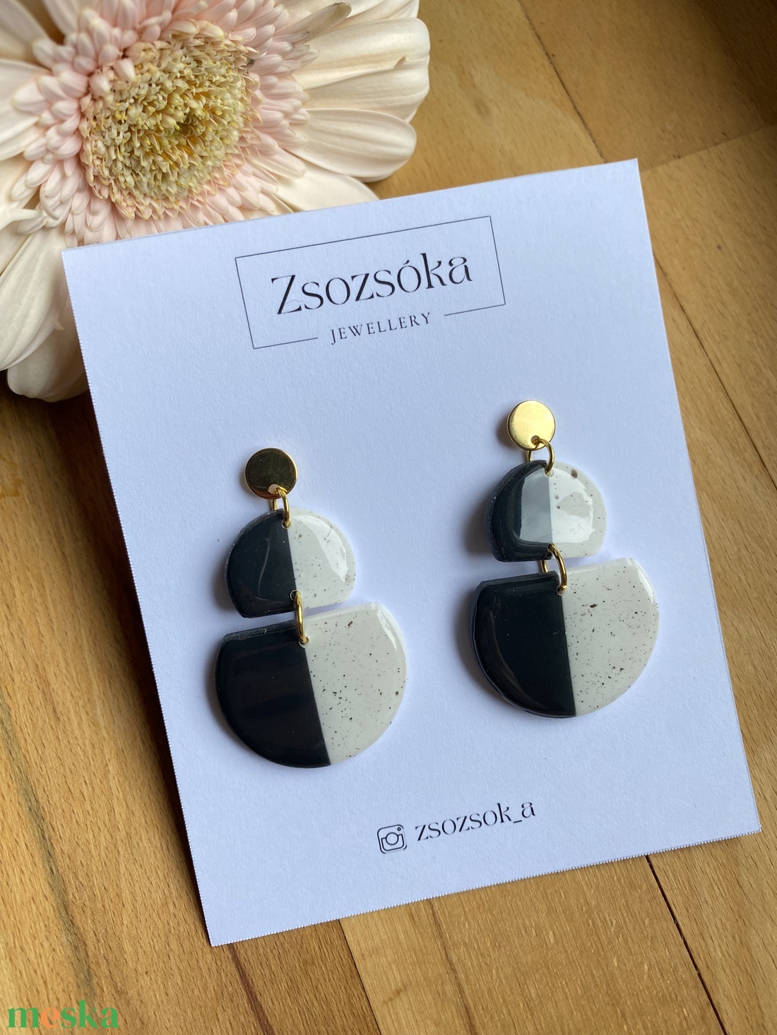 Black and Nude Circles - ékszer - fülbevaló - lógó fülbevaló - Meska.hu Black and Nude Circles - ékszer - fülbevaló - lógó fülbevaló - Meska.hu