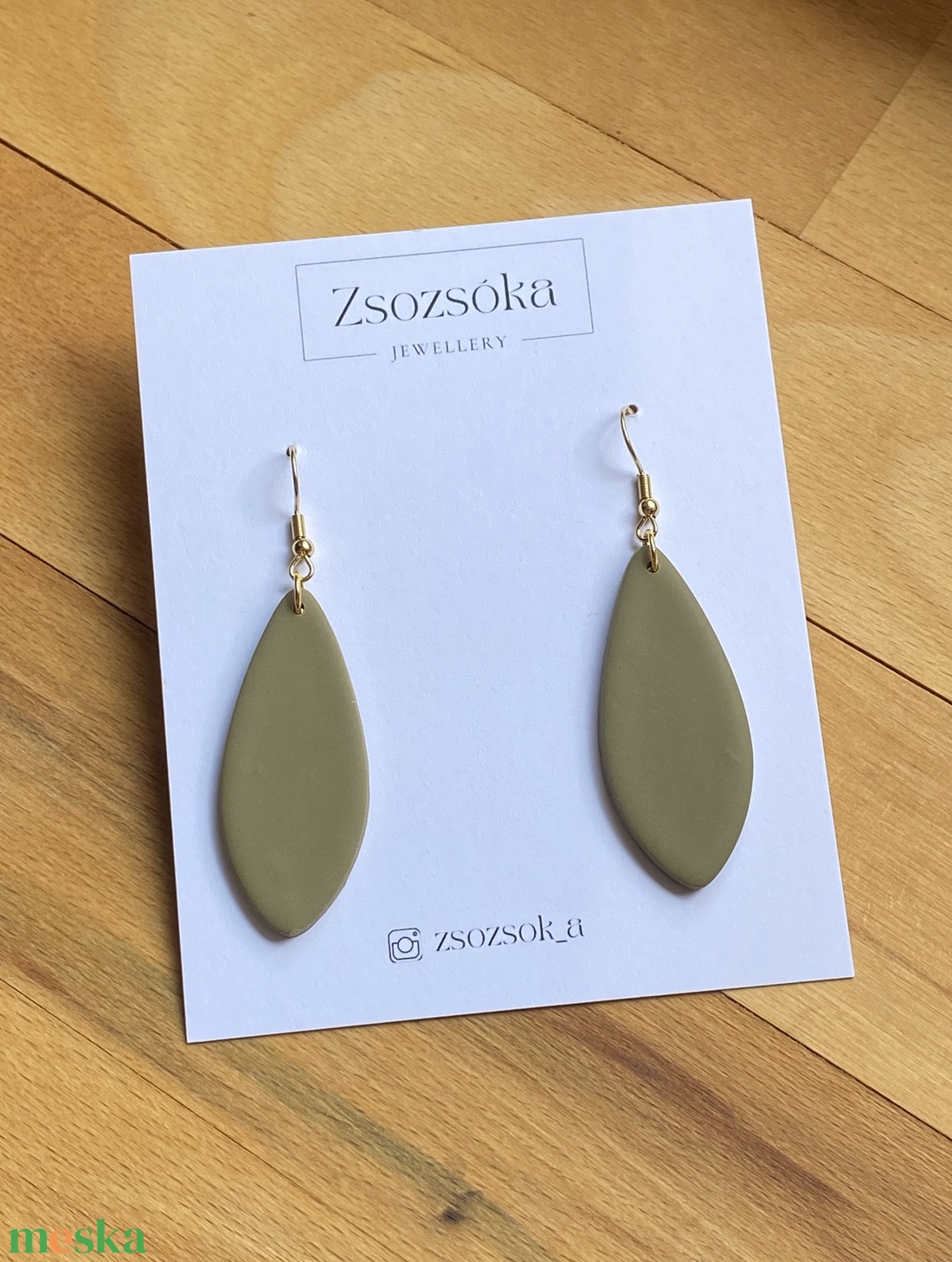 Khaki Flat Leaves - ékszer - fülbevaló - lógó fülbevaló - Meska.hu