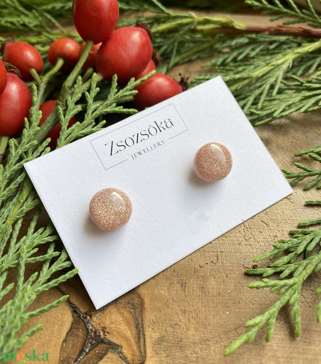 Beige Christmas Dots - ékszer - fülbevaló - pötty fülbevaló - Meska.hu