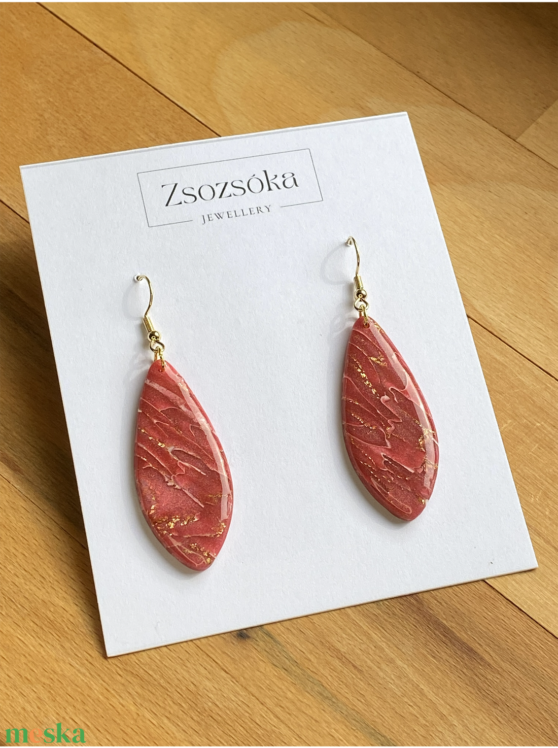 Red Marble Leaves - ékszer - fülbevaló - lógó fülbevaló - Meska.hu