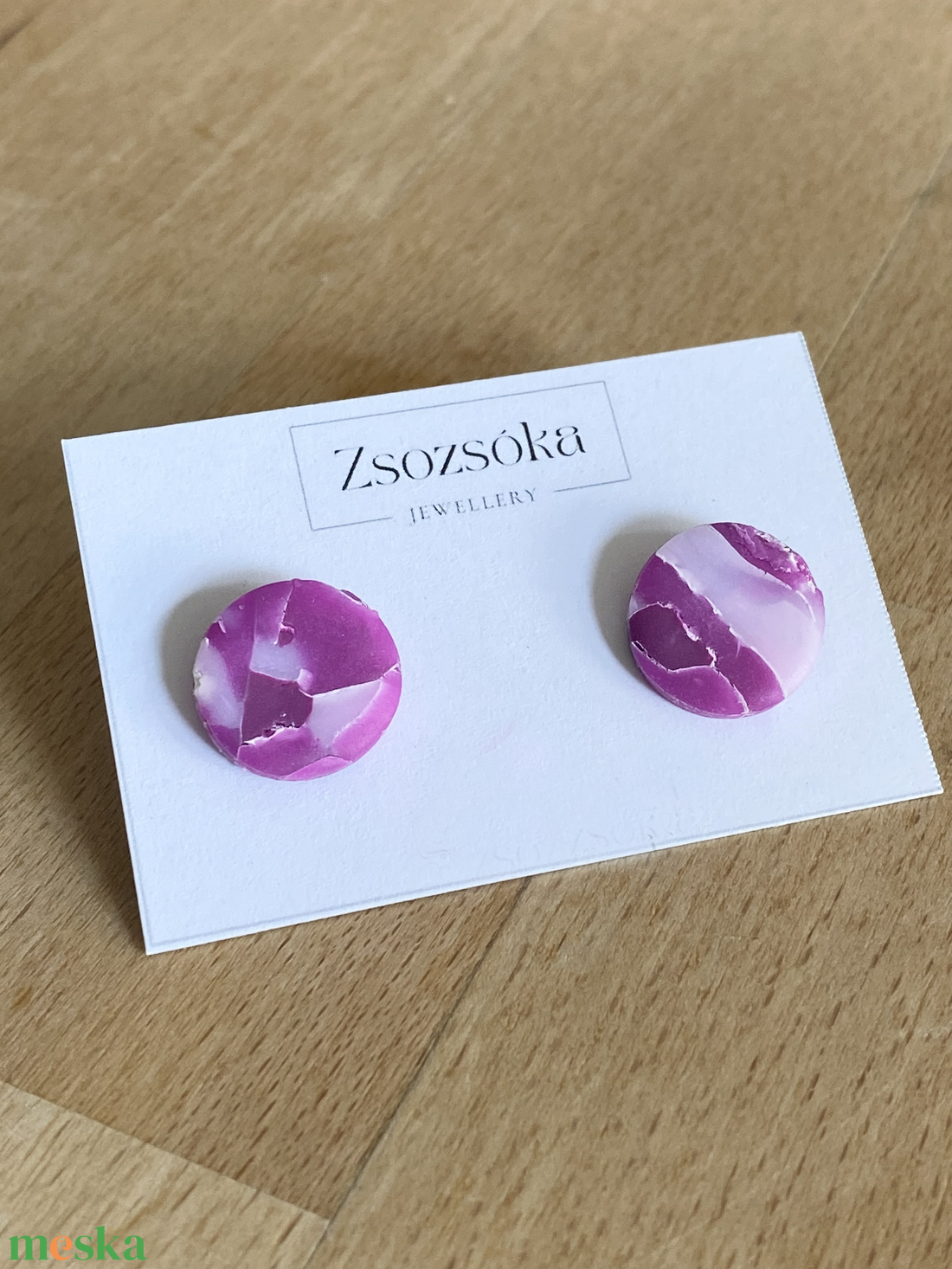 Cyclamen and Pink Marble fülbevaló - ékszer - fülbevaló - pötty fülbevaló - Meska.hu