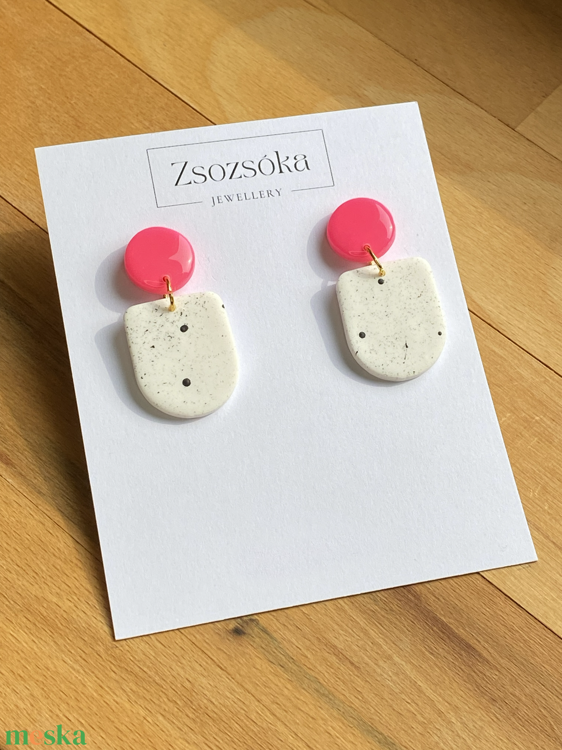 Neon and white spotted Geometric - ékszer - fülbevaló - lógó fülbevaló - Meska.hu