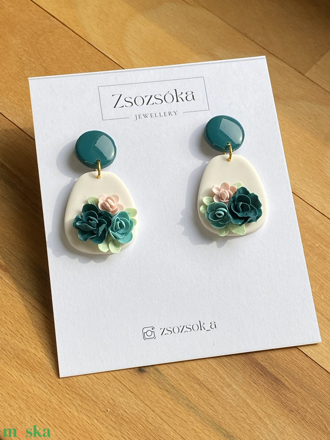 Blue and Flowers - ékszer - fülbevaló - lógó fülbevaló - Meska.hu