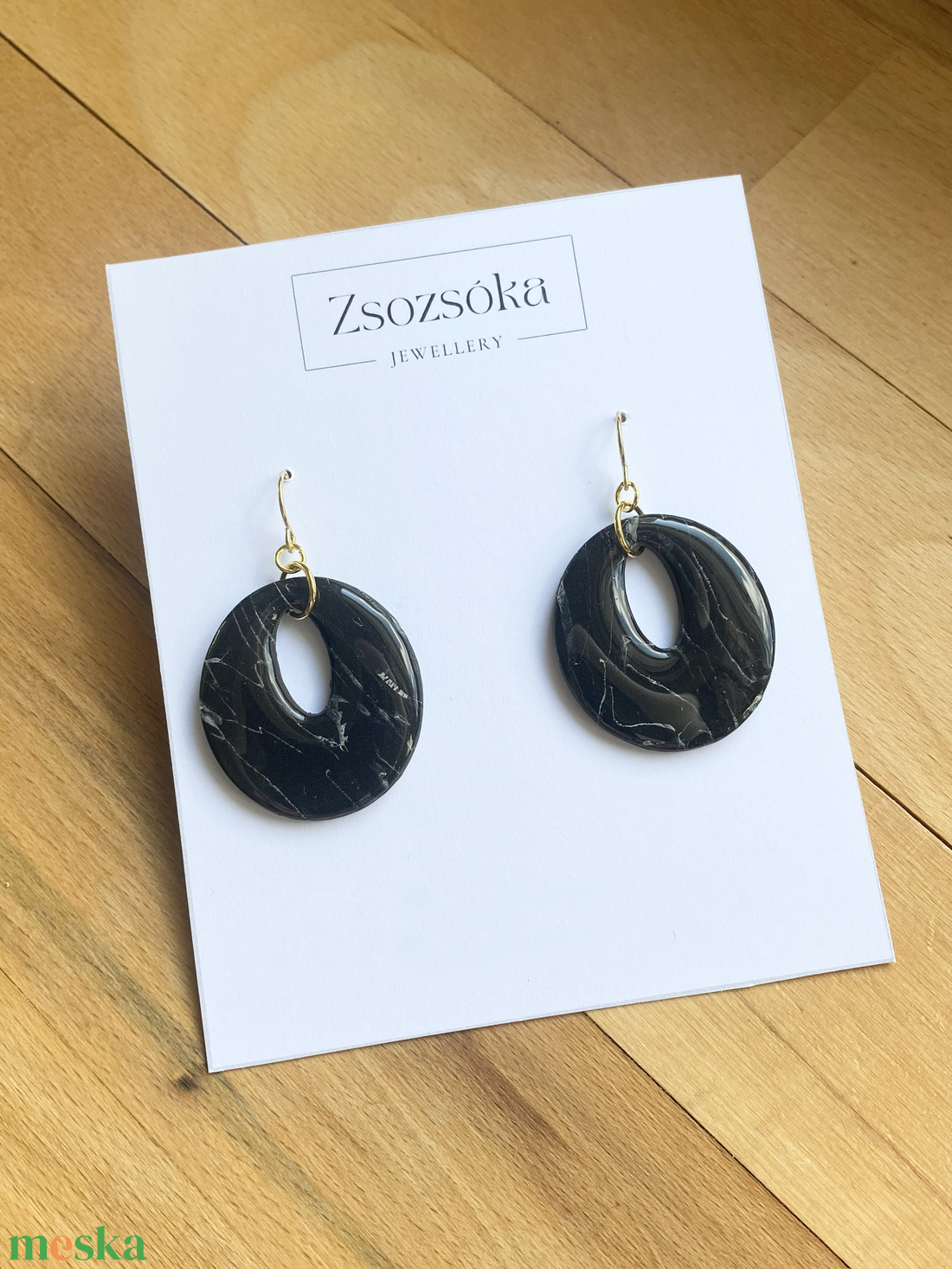 Black Marble Doughnut Fülbevaló - ékszer - fülbevaló - lógó fülbevaló - Meska.hu